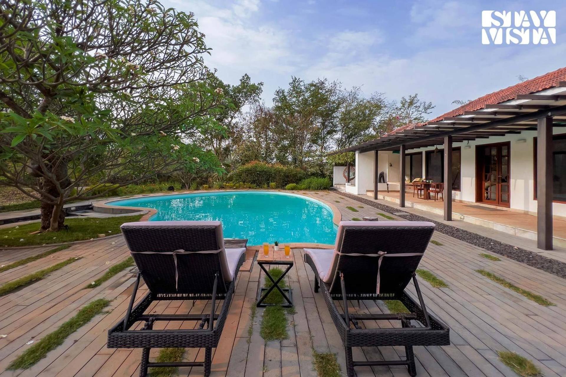 Wander Beyond By Stayvista - Featuring A Bali-Themed Abode And A Refreshing Swimming Pool Alībāg Zewnętrze zdjęcie